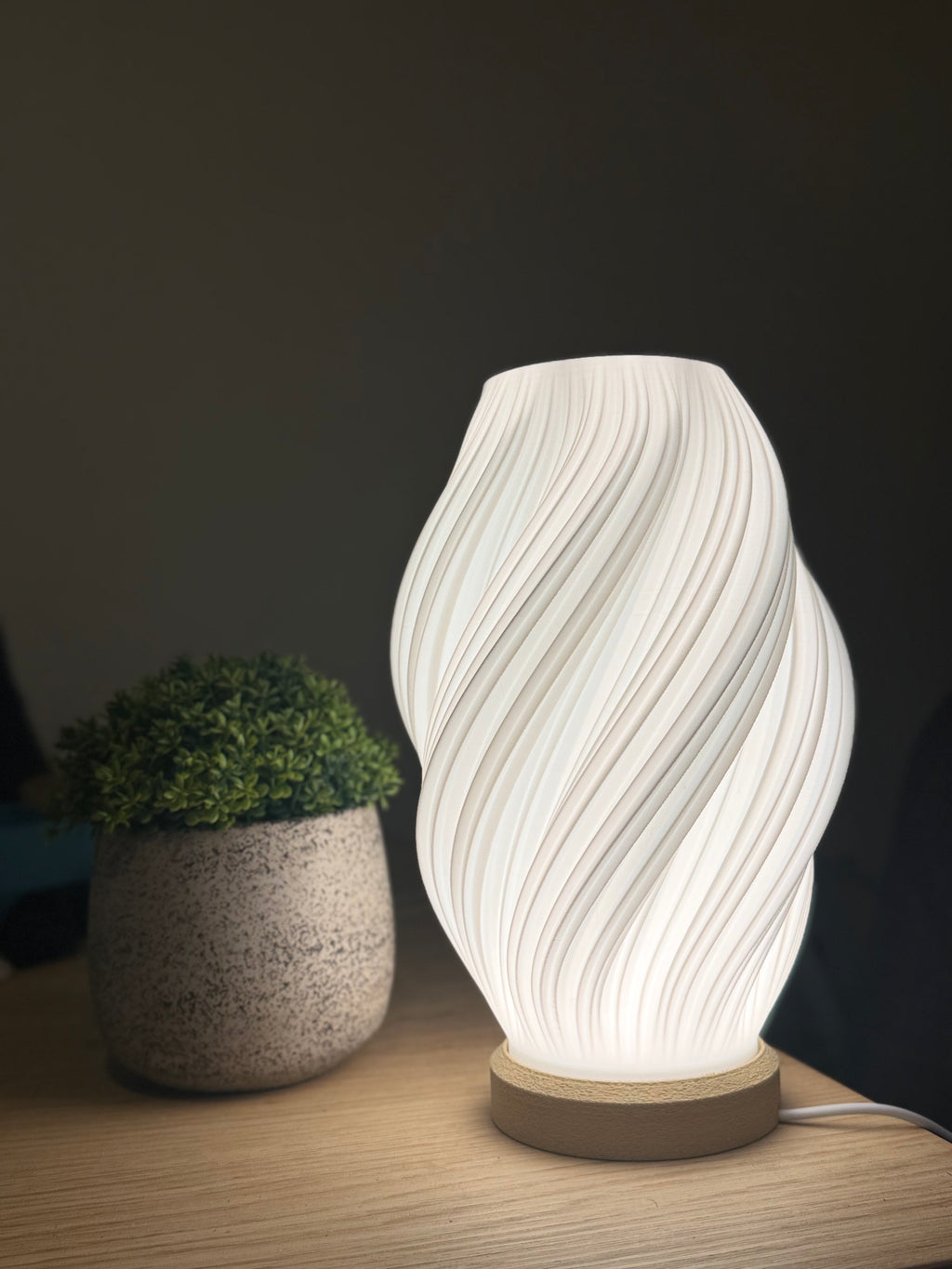 Twist Glow Lamp